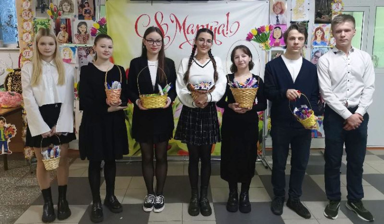 Акция «Весенний сюрприз».